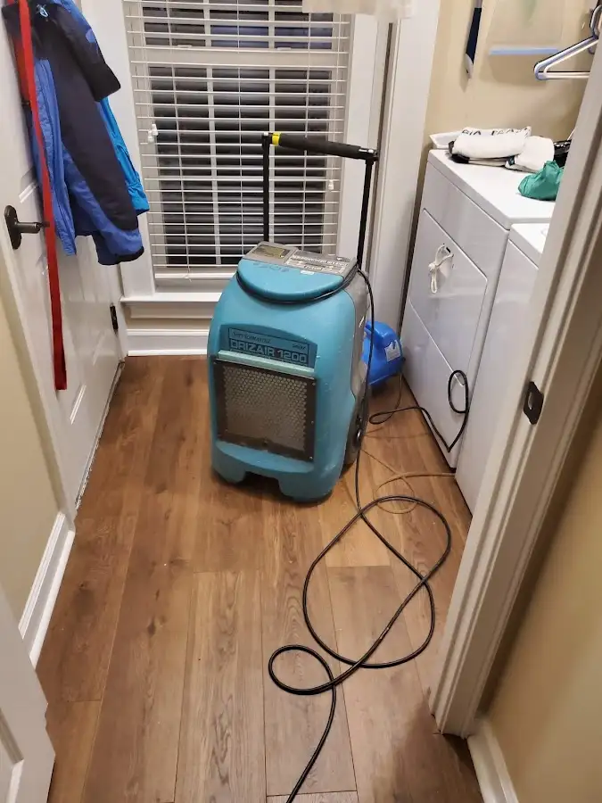 Commercial dehumidifier deployed for Flood Damage Cleanup in Taft